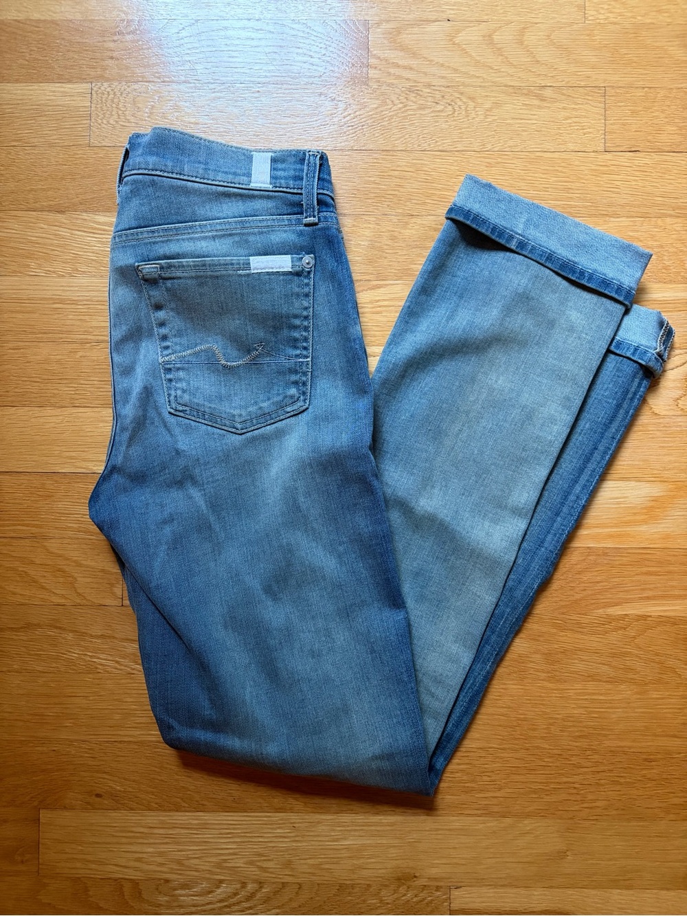 7 for all mankind straight leg jeans size 28